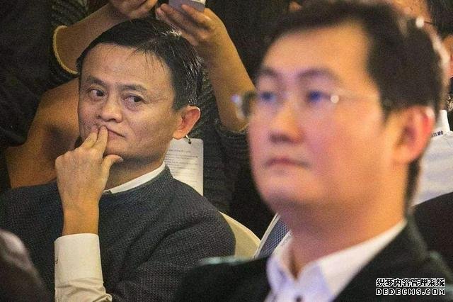 劉強(qiáng)東掀起全新風(fēng)暴，阿里騰訊始料未及，消費(fèi)者恐成最大贏家？