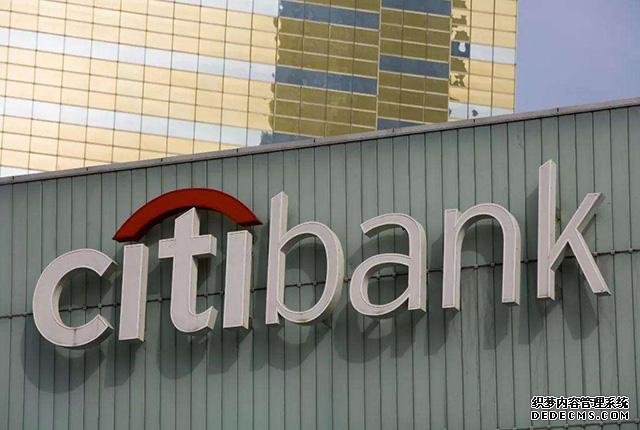 “離柜概不負責”？銀行錯將50萬轉(zhuǎn)成500萬，客戶要歸還嗎？